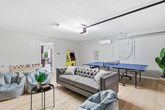 Photo - 2720 Wild Grove Ln Unidad ID1340976P