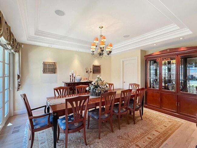 Photo - 1526 Hillview Dr