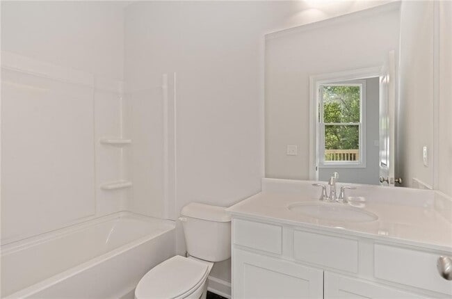 Photo - 2786 Woodland Terrace