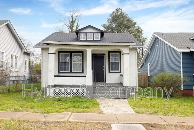 Photo - 1615 N 19th St House