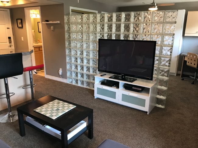 Photo - 1833 N Williams St Unit 308