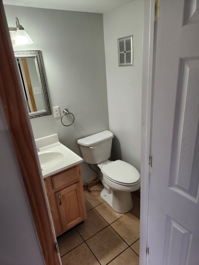 Photo - 203 Governors Park Rd