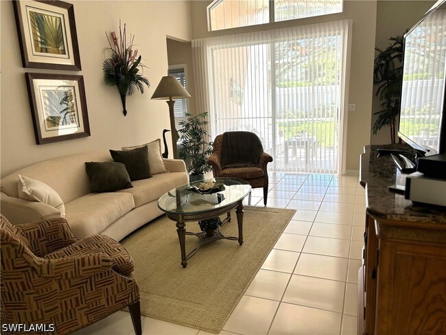 Photo - 20319 Castlemaine Ave