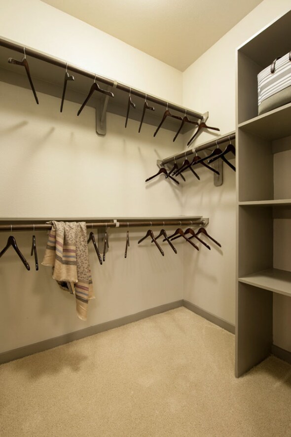 Photo - 502 S Post Oak Ln Unidad 921.51