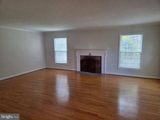 Photo - 1209 Perry William Dr