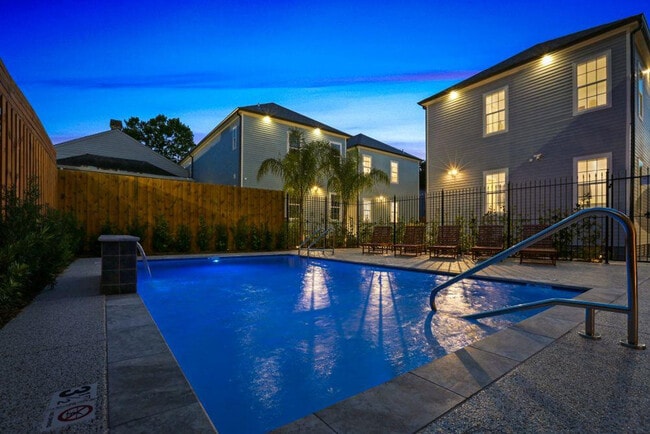 Photo - 1220 Carondelet St Unit ID1267165P