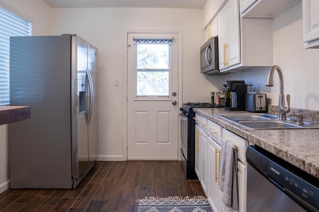 Photo - 4615 N 14th St Unit A