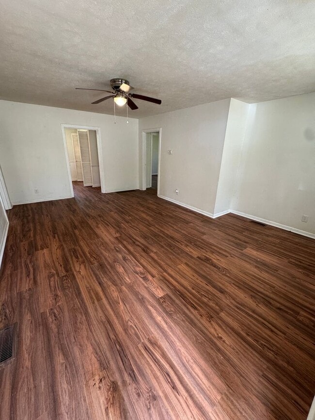 Photo - 5510 Chandler St