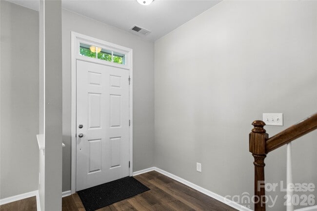 Photo - 19002 Lake Breeze Dr