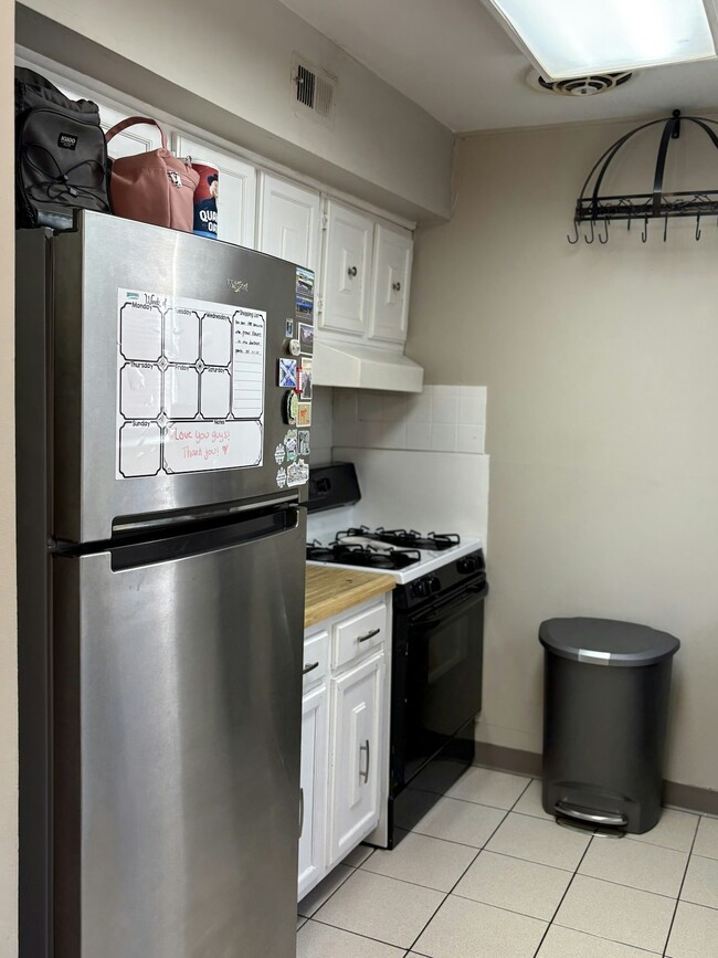 Photo - 9481 Woodbridge Rd