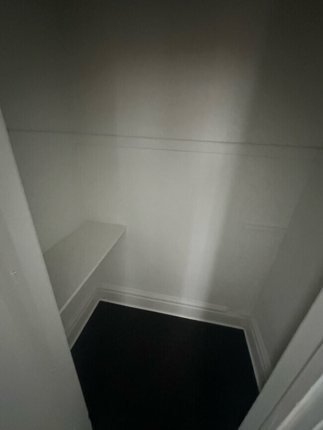 Photo - 37 Forester St Unit 37 Forester St (Upper)