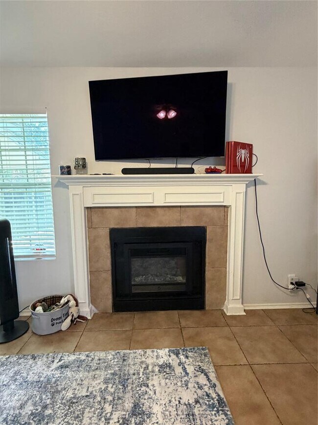 Photo - 16010 Fitchburg Cir