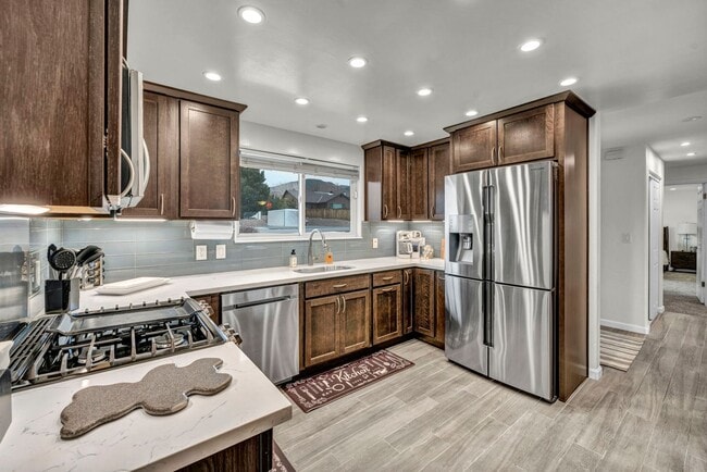 Photo - FULLY FURNISHED MOUNTAIN VIEW RETREAT with HOT TUB, RV PARKING & NO HOA