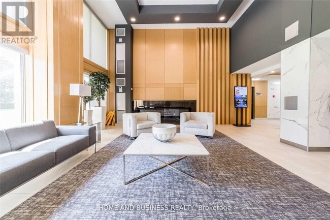 Photo - 3590 Kaneff Crescent Unité 1202