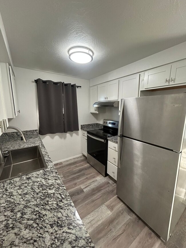 Photo - 2255 Shadylane Dr Unidad 2255