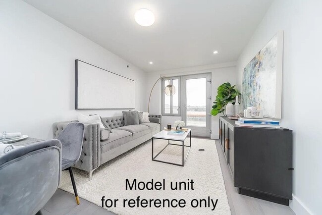 Building Photo - 131-19 Fowler Ave Unit 4A Rental