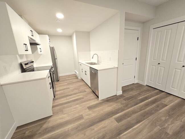 Photo - 8010 Cedric Mah Rd