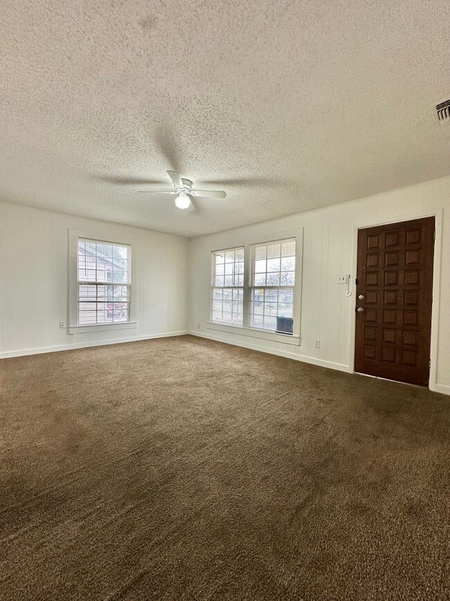Photo - COMING SOON!!! -  Spacious 3-Bedroom Home Available to Lease!