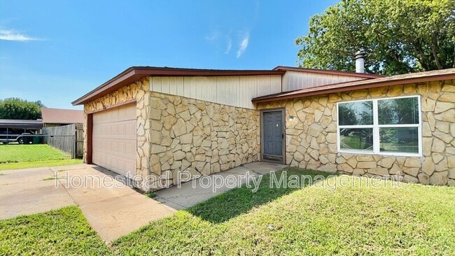 Building Photo - 721 NW 114th St