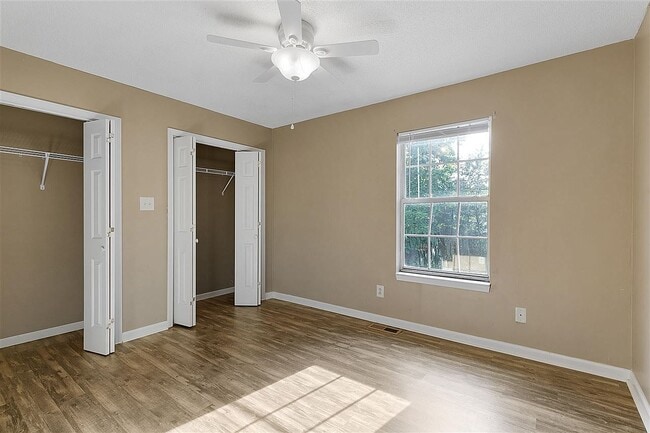 Photo - 715 Walker Rd Unit 715