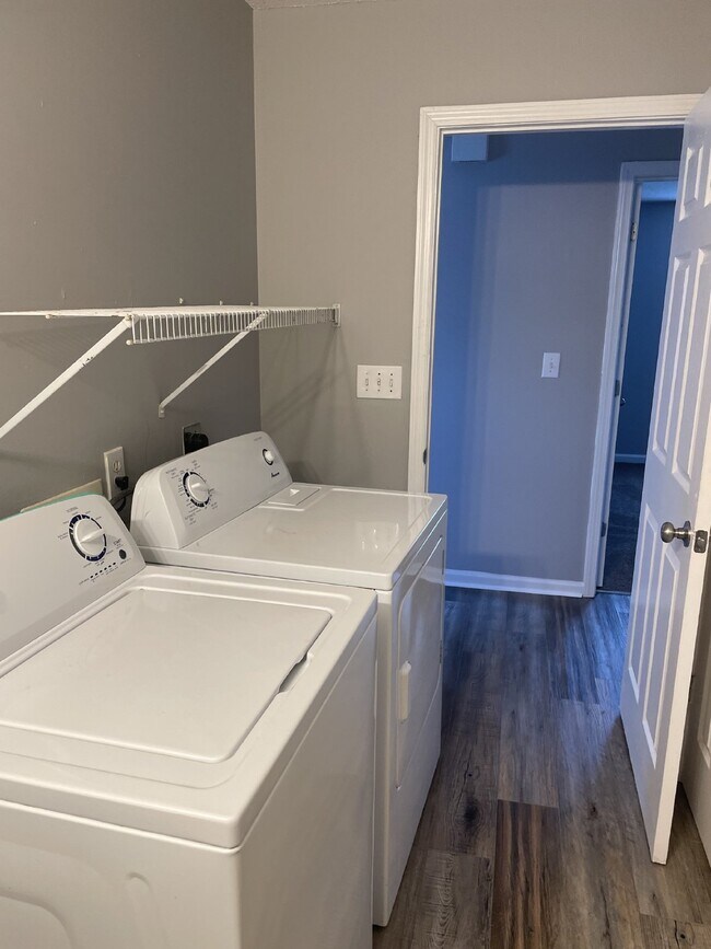 Photo - 204 B  Arkansas Ave Oak Grove KY 42262