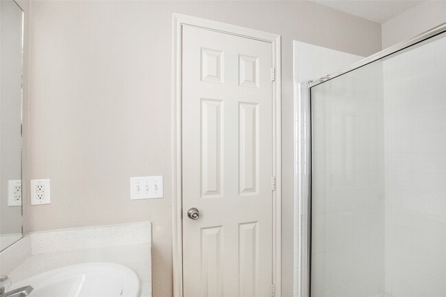 Photo - 2822 Foster Hill Dr