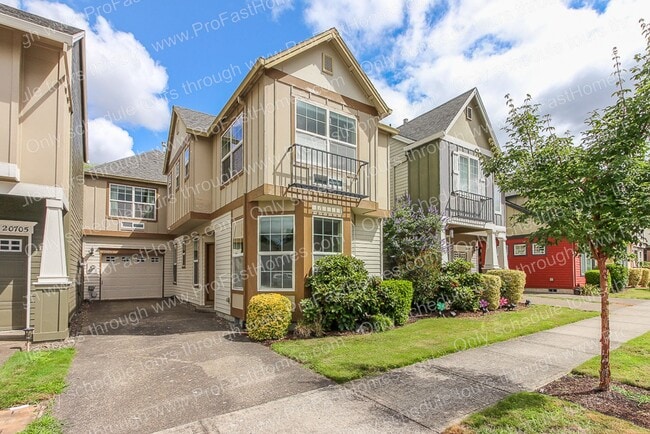 Photo - 20703 SW Rosemount St