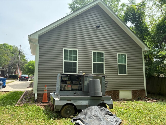 Photo - Room in House on S Person St