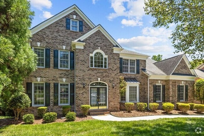 Building Photo - Beyond Stunning Home! COMING SOON!!