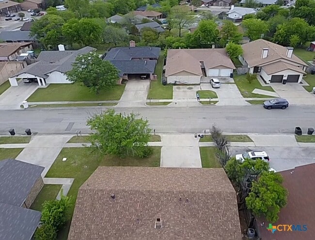 Photo - 1207 Wales Dr