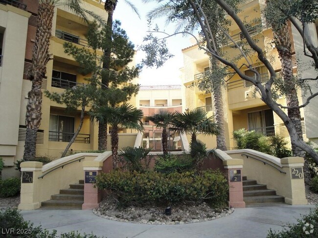 Building Photo - 220 E Flamingo Rd Unit 235 Rental