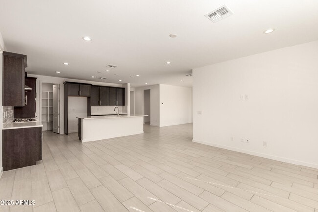 Photo - 16547 Avenida del Sol W