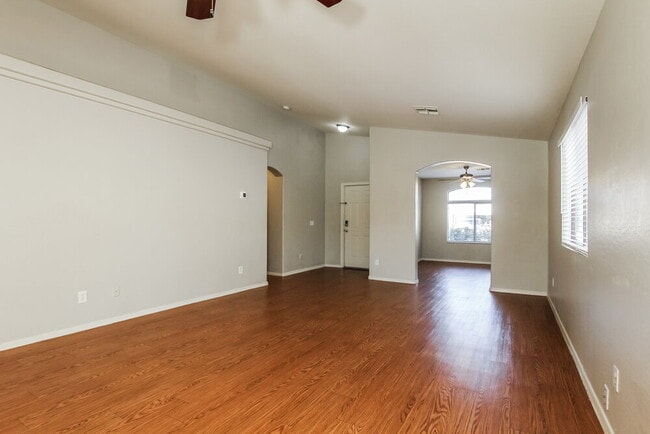 Photo - 3329 W Wayland Dr