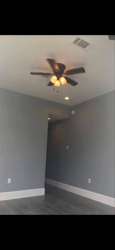 Photo - 1996 Hope St