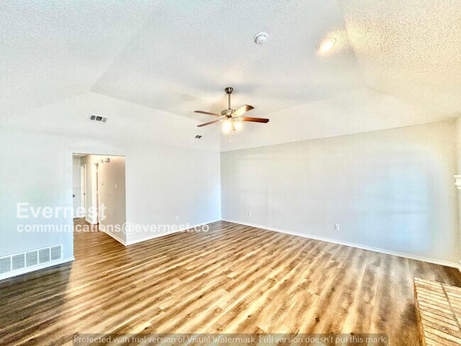 Photo - 1408 Sunny Glen St
