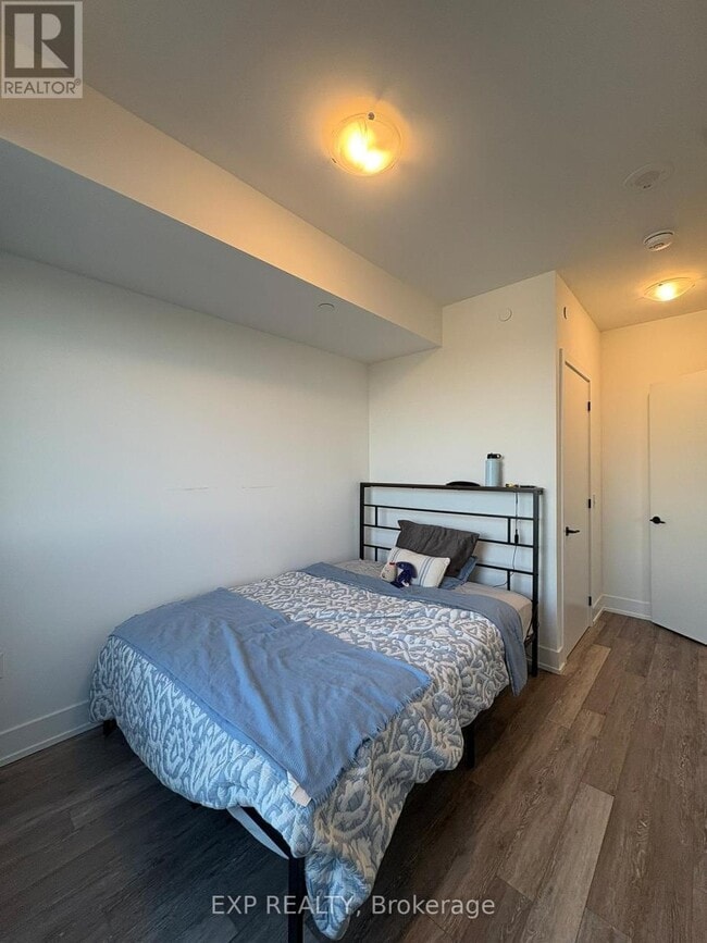 Photo - 2075 King Rd Unit 442