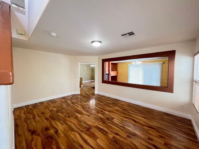 Photo - 7645 Rustic Galleon St