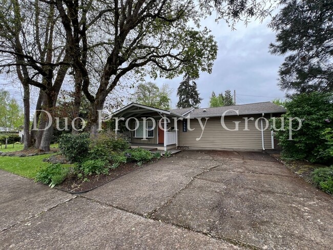 Photo - Edgewood South Eugene Home