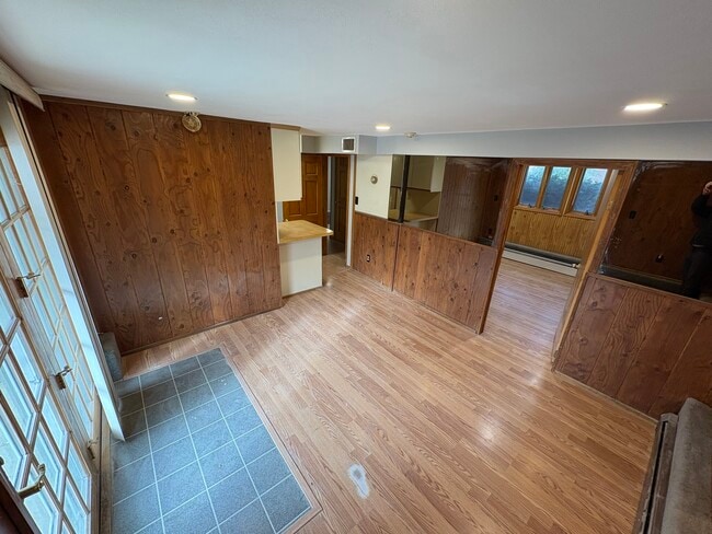 Building Photo - 170 Woodland Ave Unit 1