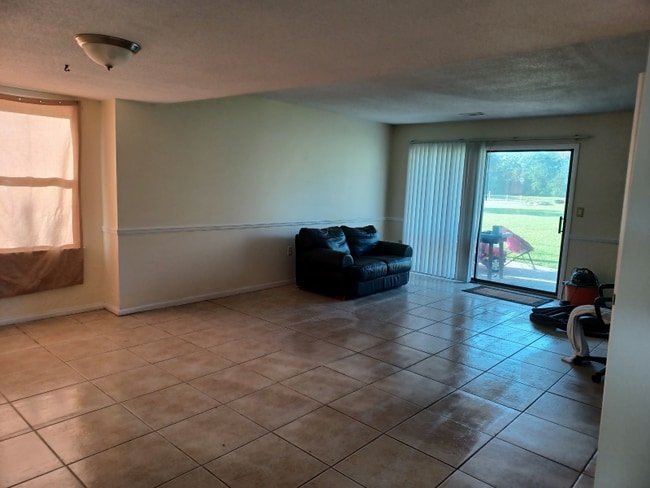 Photo - 1108 Marshview Cir Dr