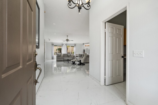 Photo - 78895 Morning Star Way