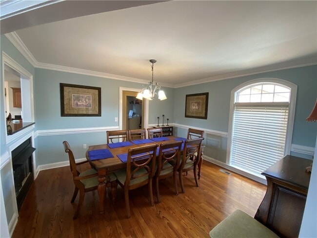 Building Photo - 19 Ruby Lake Ln