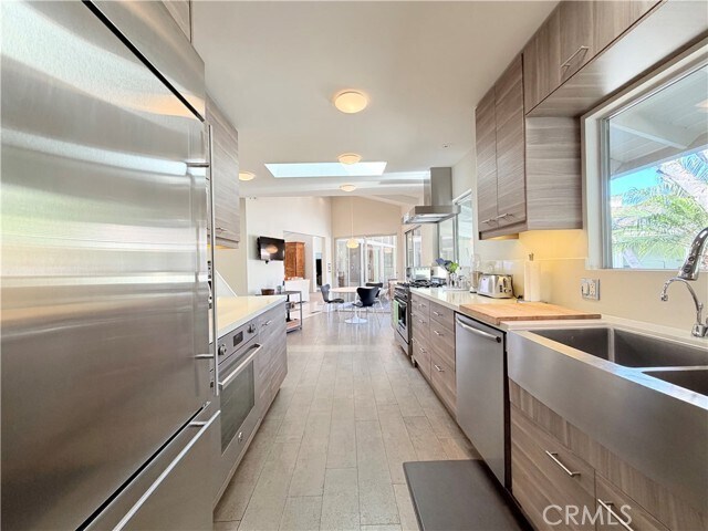 Photo - 2490 Monaco Dr