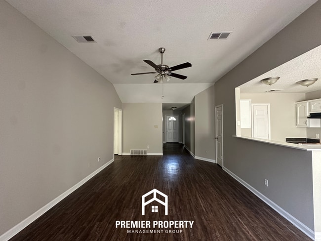 Photo - 2828 Breezy Ridge Trail