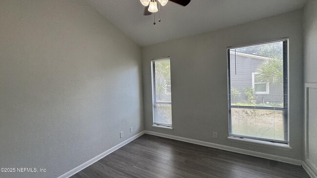 Photo - 217 Loring Ct
