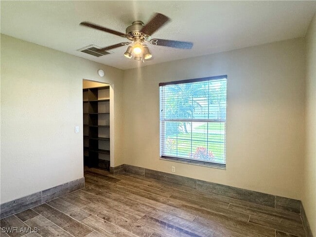 Building Photo - 9155 Aster Rd Rental