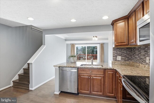 Photo - 8418 White Feather Ct