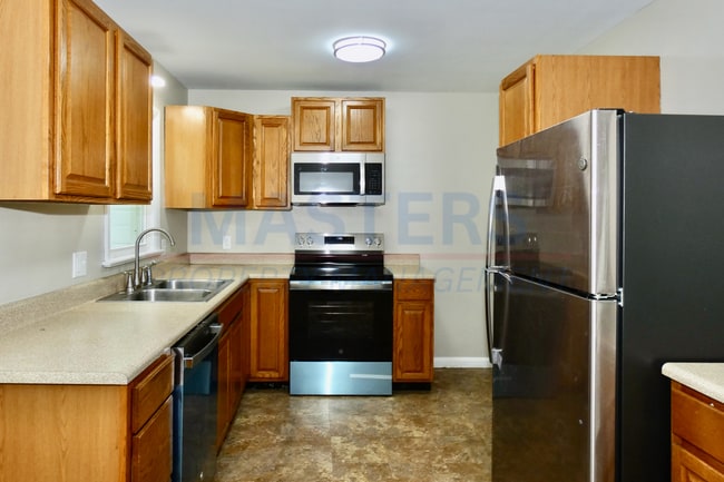 Photo - 3453 St Bernard Dr