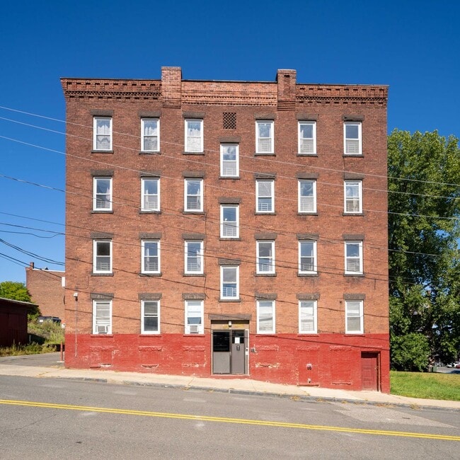 83 - 7 Franklin Street