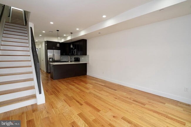Building Photo - 2015 N 5th St Unit 2 Rental